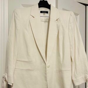 Nine West women’s white blazer